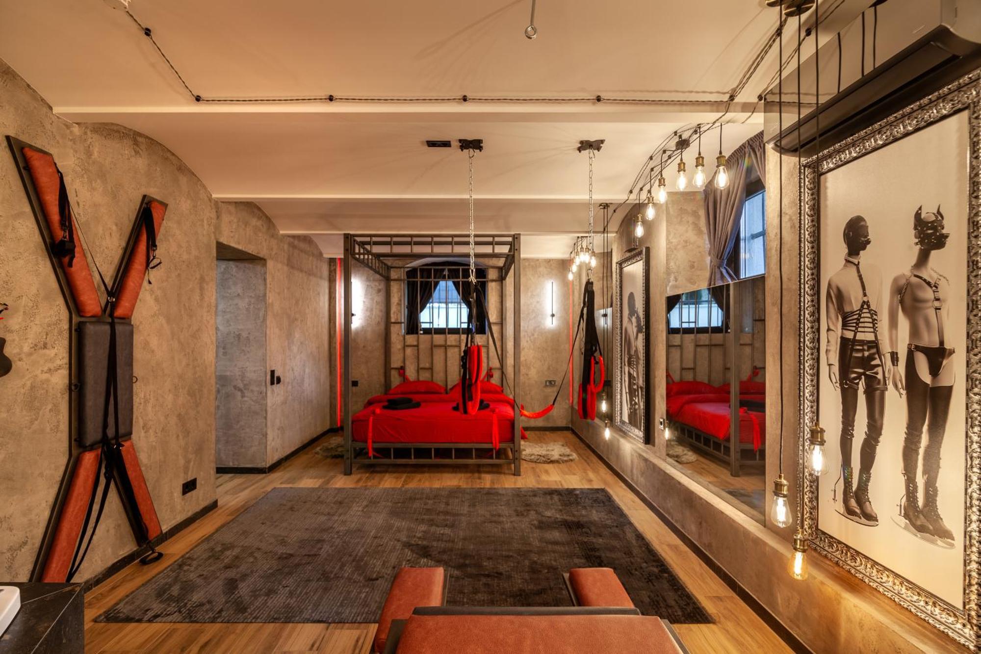 Royal Hot Jucuzzi Apartment Lviv Exterior foto